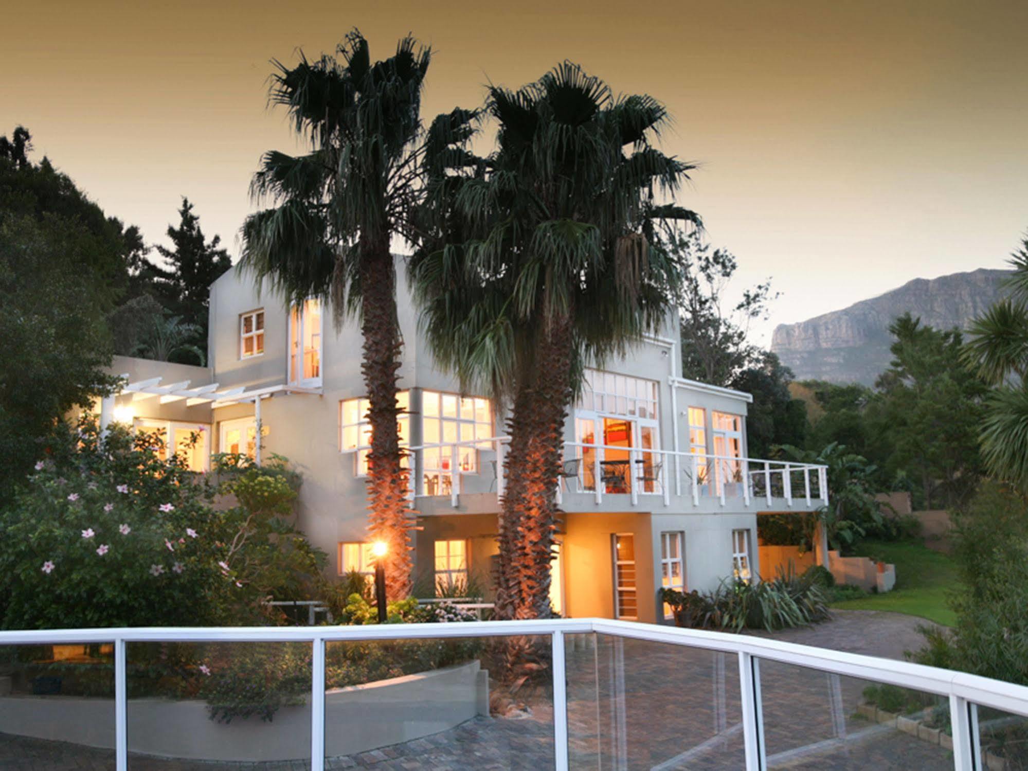 Art Gallery Guest House - Thandekayo Hout Bay Exteriér fotografie