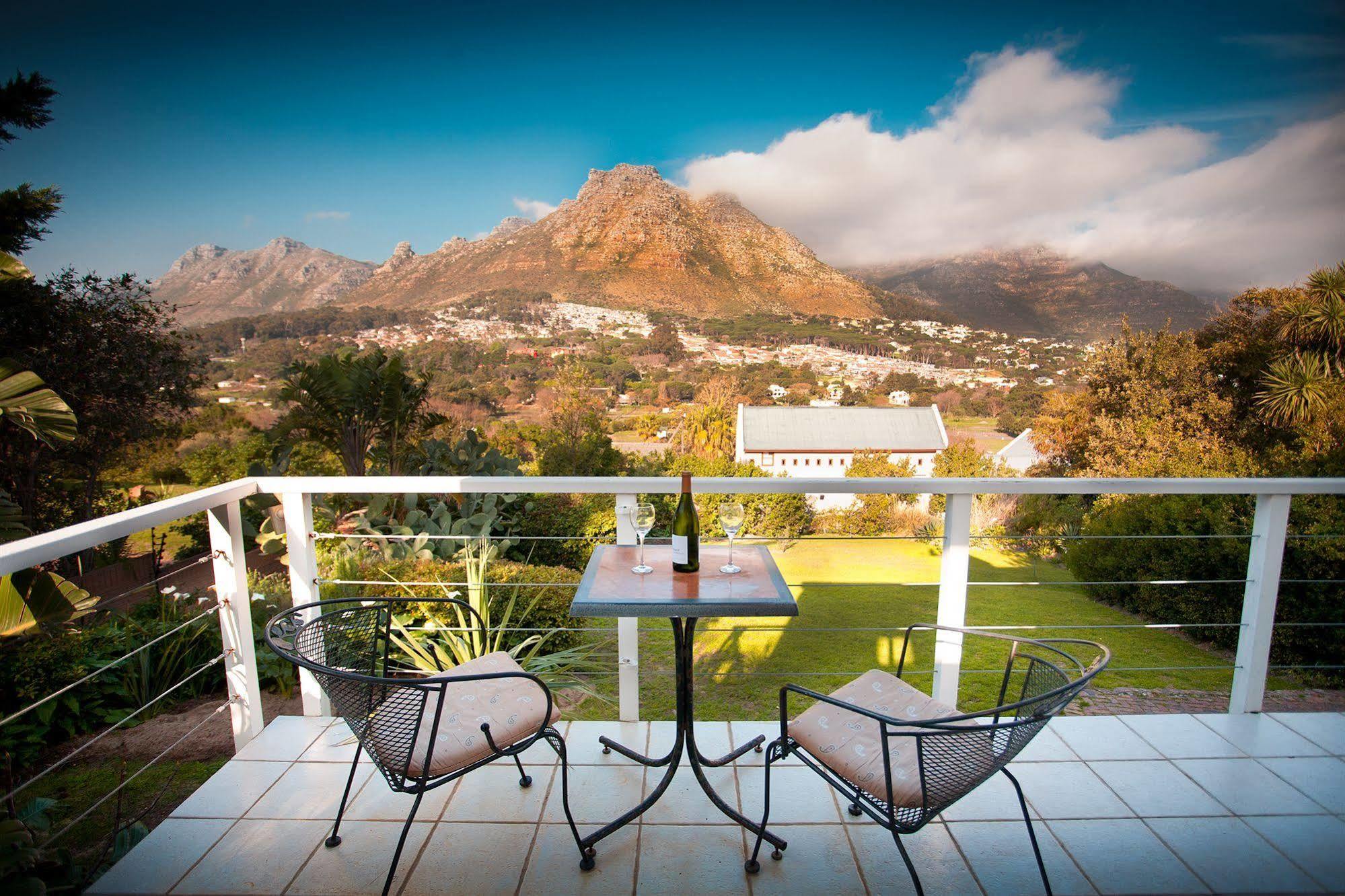 Art Gallery Guest House - Thandekayo Hout Bay Exteriér fotografie